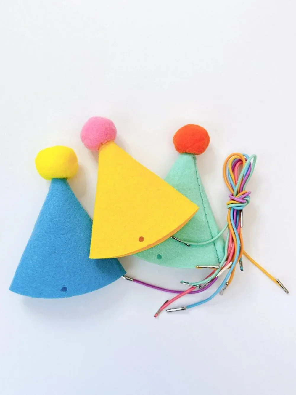 Dog Colorful Themed Birthday Party Decorations Set – Banner, Garland & Toppers